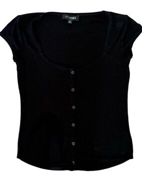Intermix Black Ribbed Henley Tee Short Sleeve Button Top Y2K Style Cottagecore